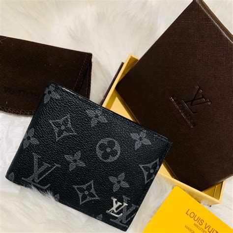 lv billfold wallet|louis vuitton men's wallet white.